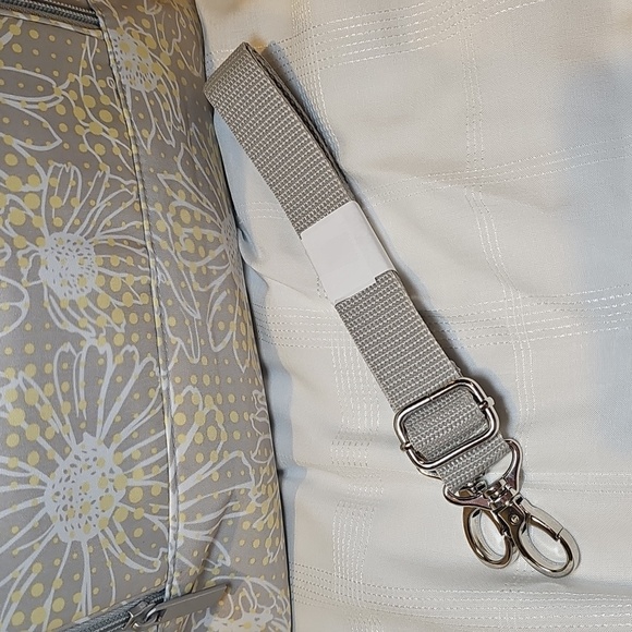 Beyond A Bag Gray And Yellow Floral Tote Bag - Picture 6 of 17